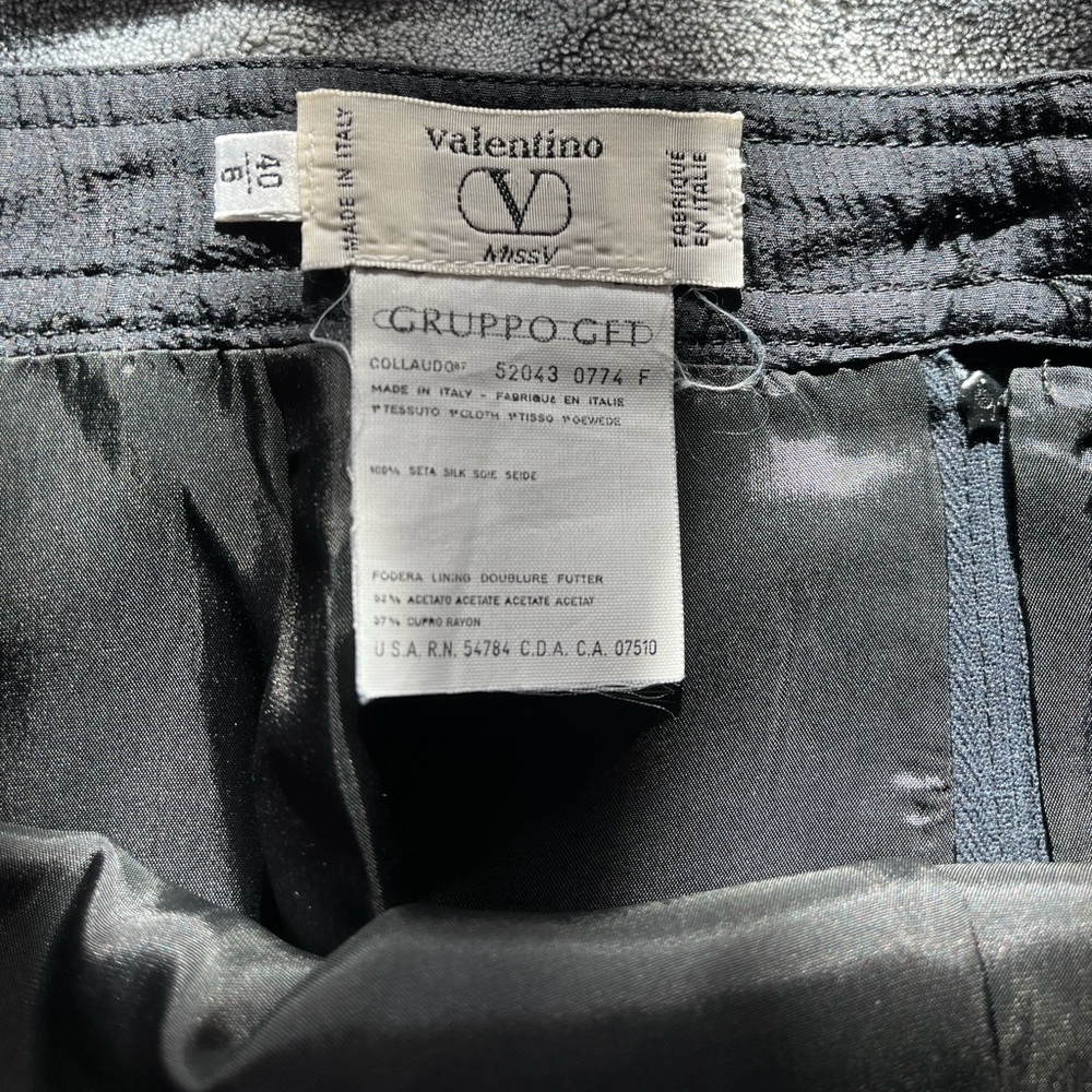 Silk Valentino vintage pencil skirt